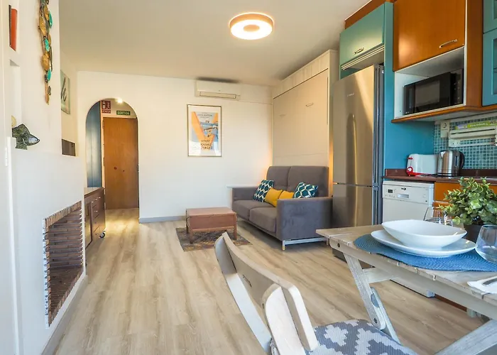 The By Hello Homes Sitges